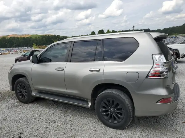 JTJAM7BX3N5318584 2022 LEXUS GX - Image 2