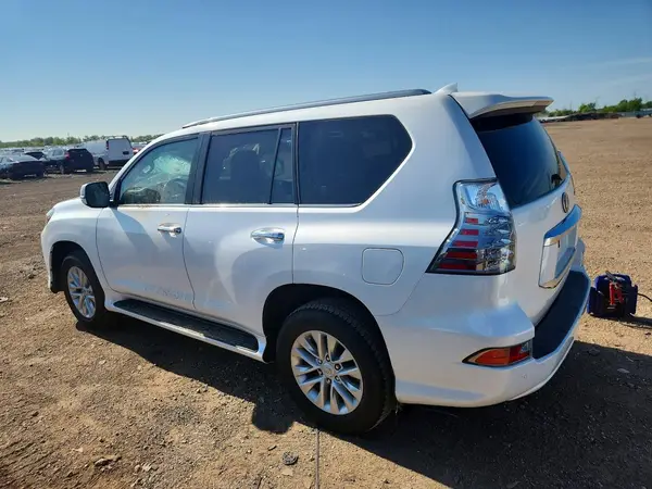 JTJAM7BX3N5321212 2022 LEXUS GX - Image 2