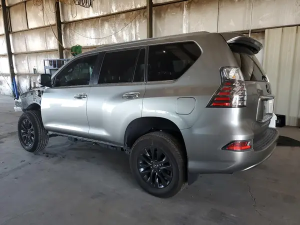 JTJAM7BX3N5329732 2022 LEXUS GX - Image 2