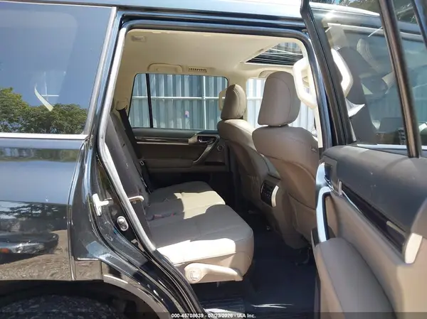 JTJAM7BX3N5330718 2022 LEXUS GX - Image 8