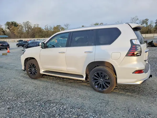 JTJAM7BX3P5361227 2023 LEXUS GX - Image 2