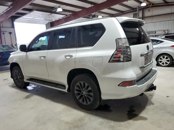 JTJAM7BX3P5378724 2023 LEXUS GX - Image 2