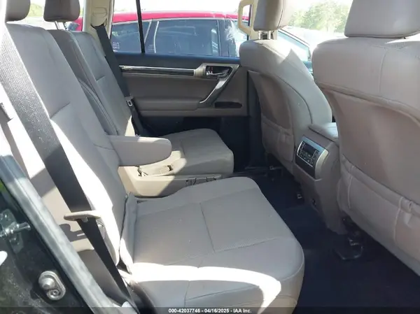 JTJAM7BX4L5252978 2020 LEXUS GX - Image 8