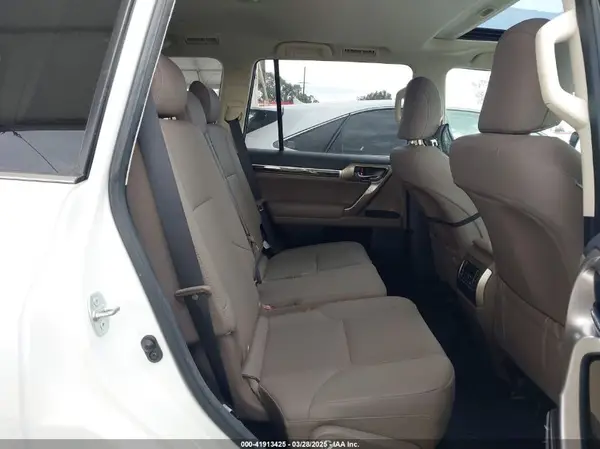 JTJAM7BX4L5255492 2020 LEXUS GX - Image 8