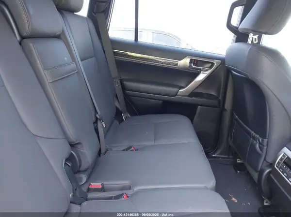 JTJAM7BX4M5287232 2021 LEXUS GX - Image 8