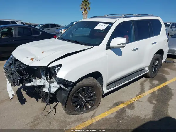 JTJAM7BX4M5291586 2021 LEXUS GX - Image 2