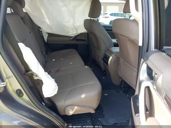 JTJAM7BX4P5341097 2023 LEXUS GX - Image 8
