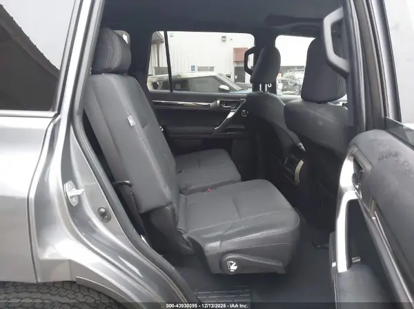 JTJAM7BX4P5377419 2023 LEXUS GX - Image 8