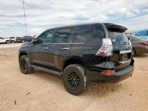 JTJAM7BX5L5243125 2020 LEXUS GX - Image 2