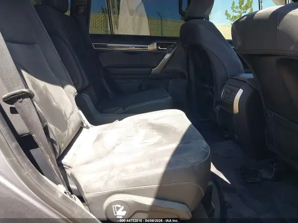 JTJAM7BX5L5251208 2020 LEXUS GX - Image 8