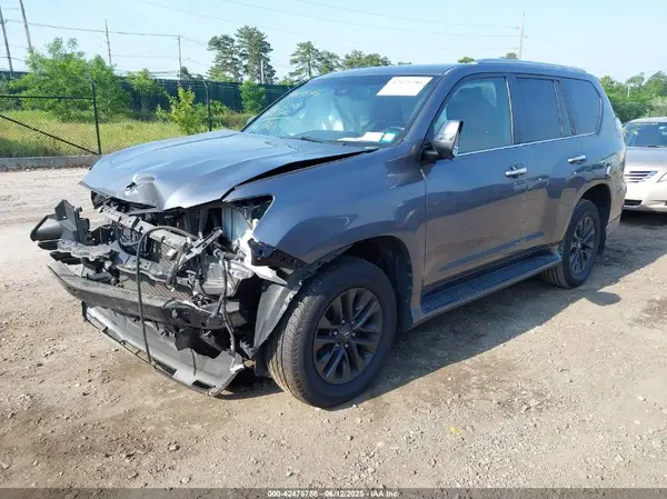 JTJAM7BX5L5258515 2020 LEXUS GX - Image 2