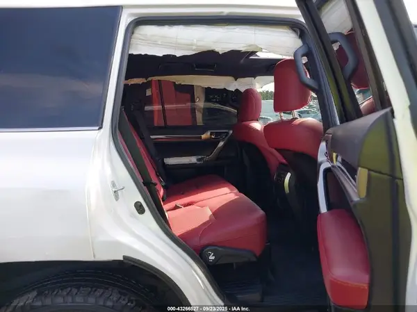 JTJAM7BX5L5264749 2020 LEXUS GX - Image 8