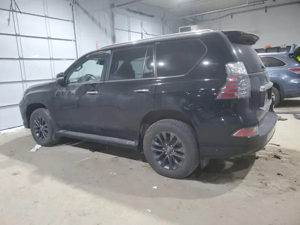 JTJAM7BX5M5274814 2021 LEXUS GX - Image 2