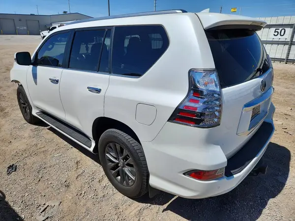 JTJAM7BX5M5294593 2021 LEXUS GX - Image 2