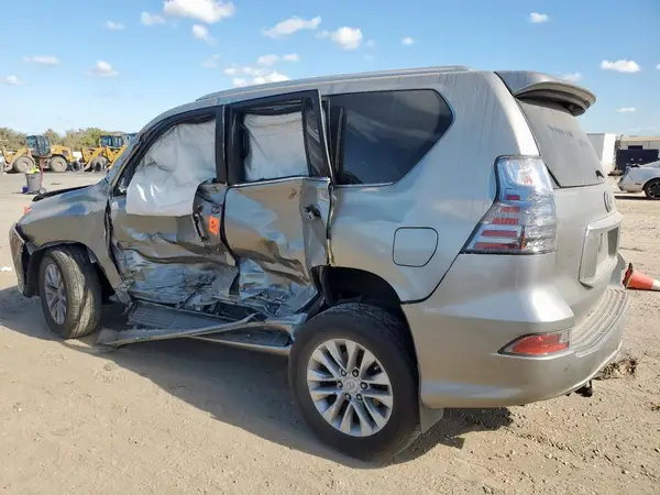 JTJAM7BX5M5298384 2021 LEXUS GX - Image 2