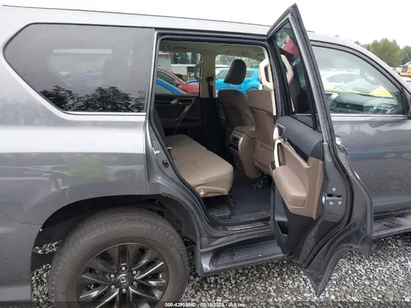JTJAM7BX5M5298840 2021 LEXUS GX - Image 8