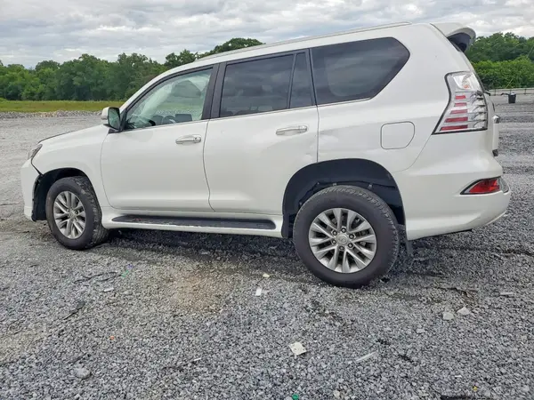 JTJAM7BX5N5335595 2022 LEXUS GX - Image 2