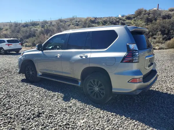 JTJAM7BX5P5350827 2023 LEXUS GX - Image 2