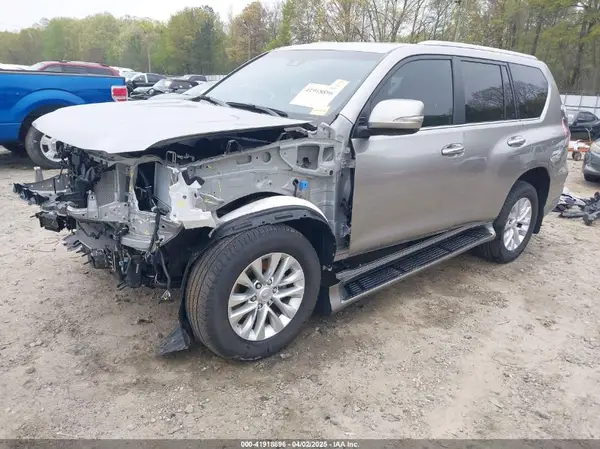 JTJAM7BX5P5374450 2023 LEXUS GX - Image 2