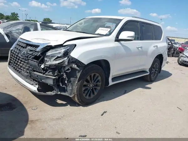 JTJAM7BX6L5242954 2020 LEXUS GX - Image 2