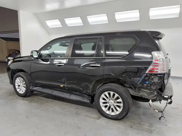 JTJAM7BX6M5275034 2021 LEXUS GX - Image 2