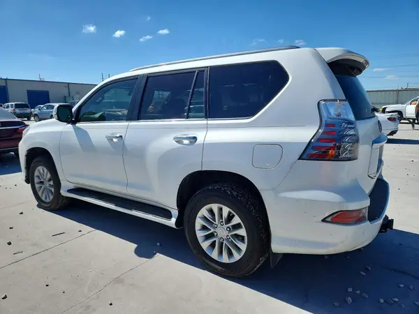 JTJAM7BX6M5278192 2021 LEXUS GX - Image 2