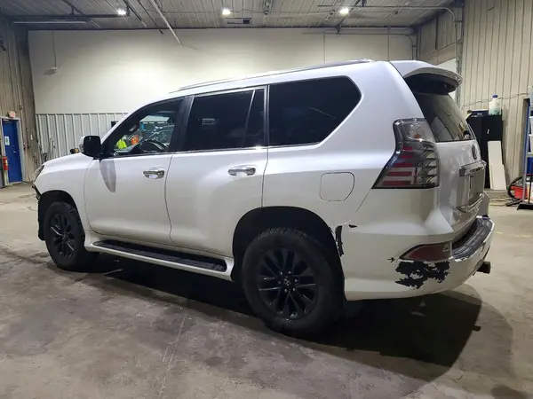JTJAM7BX6M5283263 2021 LEXUS GX - Image 2