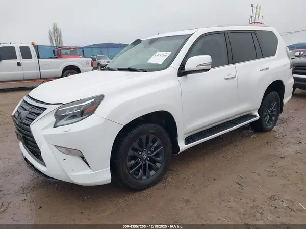 JTJAM7BX6M5294327 2021 LEXUS GX - Image 2
