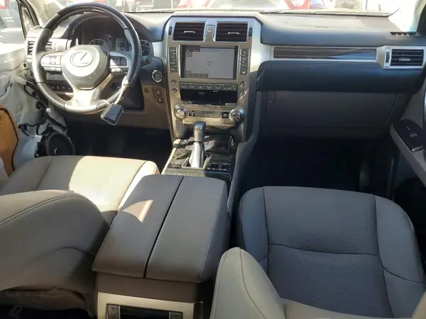 JTJAM7BX6M5303852 2021 LEXUS GX - Image 8