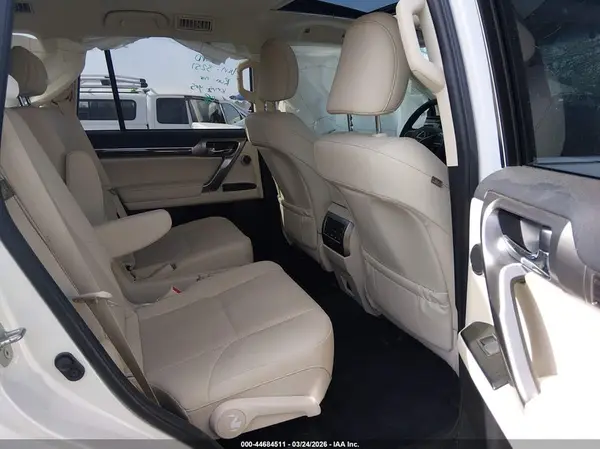JTJAM7BX6N5313251 2022 LEXUS GX - Image 8