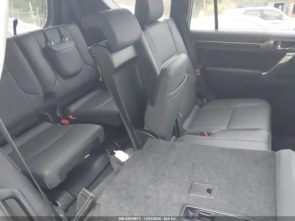 JTJAM7BX6N5318160 2022 LEXUS GX - Image 8