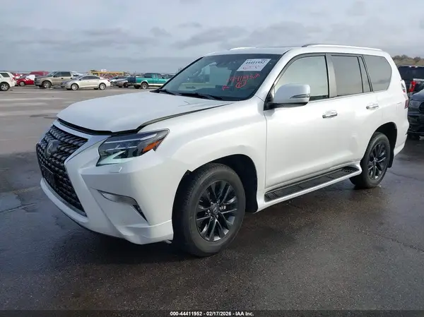 JTJAM7BX6N5330549 2022 LEXUS GX - Image 2