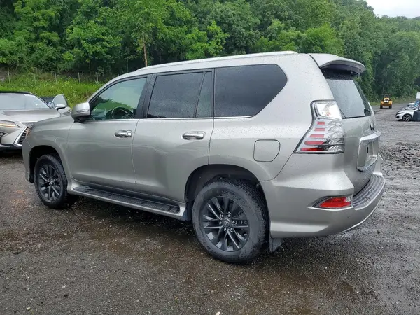 JTJAM7BX6N5333239 2022 LEXUS GX - Image 2