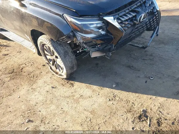 2023 LEXUS GX auction photo 6