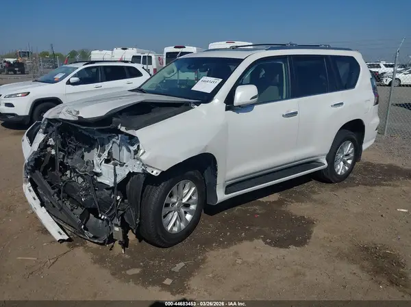 JTJAM7BX6P5366065 2023 LEXUS GX - Image 2