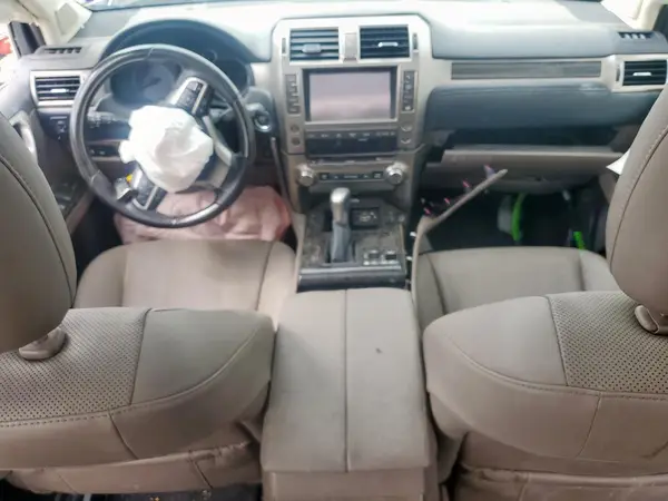 JTJAM7BX7L5253414 2020 LEXUS GX - Image 8