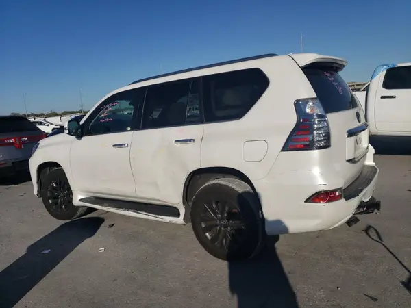 JTJAM7BX7L5256944 2020 LEXUS GX - Image 2