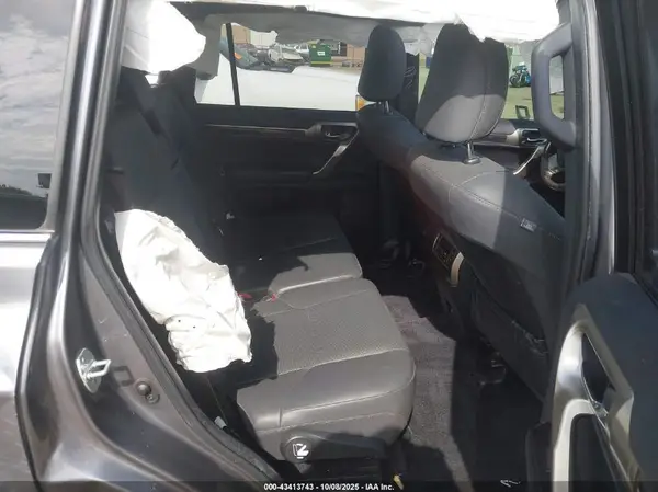 JTJAM7BX7L5263828 2020 LEXUS GX - Image 8