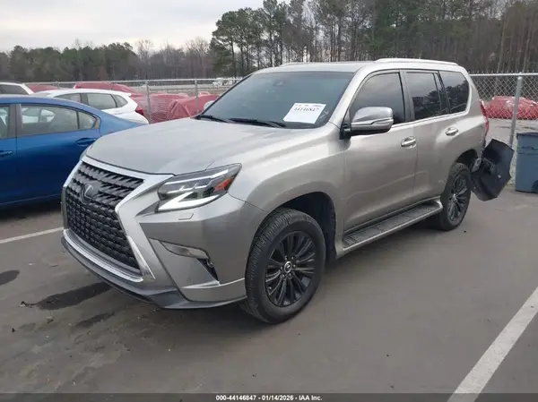 JTJAM7BX7L5266499 2020 LEXUS GX - Image 2