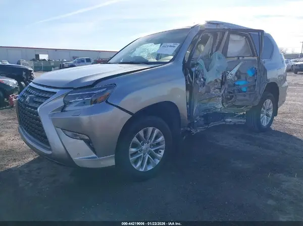 JTJAM7BX7M5268612 2021 LEXUS GX - Image 2