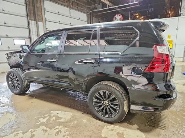 JTJAM7BX7M5269100 2021 LEXUS GX - Image 2
