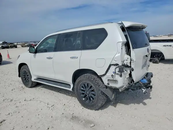 JTJAM7BX7M5287256 2021 LEXUS GX - Image 2
