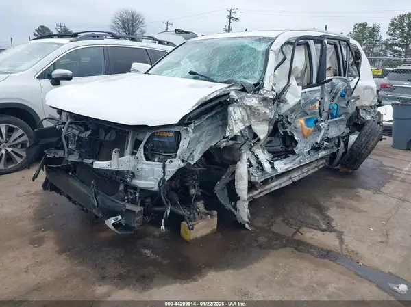JTJAM7BX7M5298418 2021 LEXUS GX - Image 2