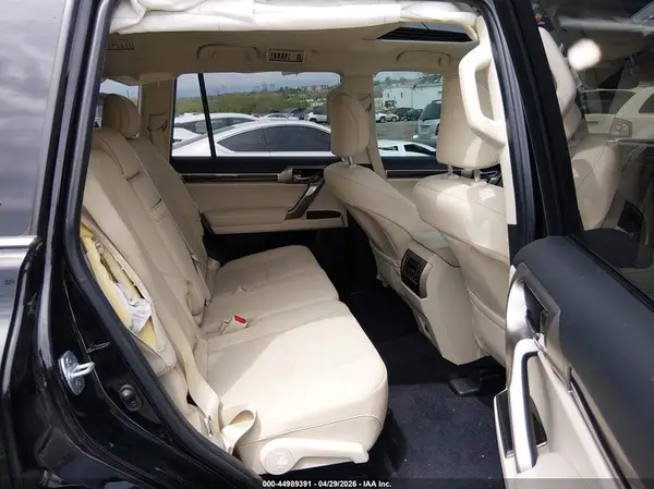 JTJAM7BX7M5301351 2021 LEXUS GX - Image 8