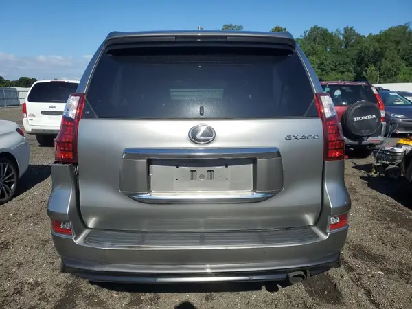 2022 LEXUS GX auction photo 6