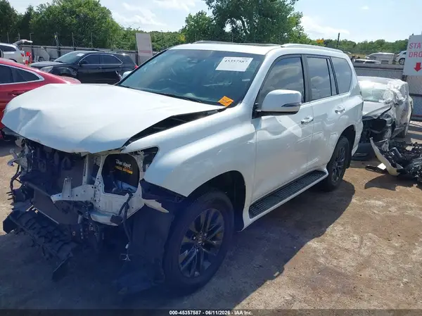 JTJAM7BX7N5318295 2022 LEXUS GX - Image 2