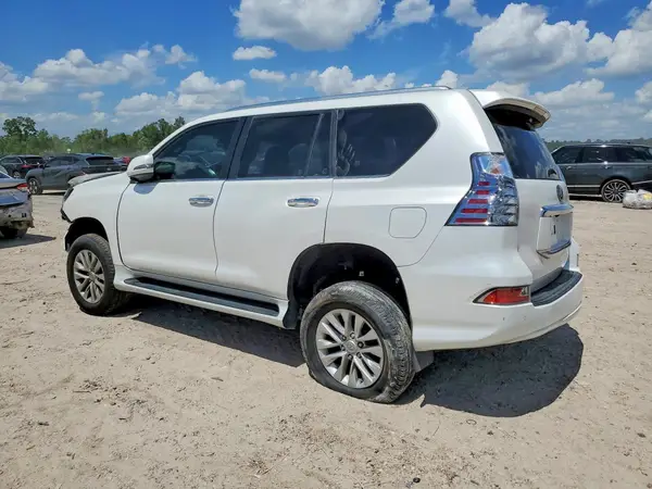 JTJAM7BX7P5356015 2023 LEXUS GX - Image 2