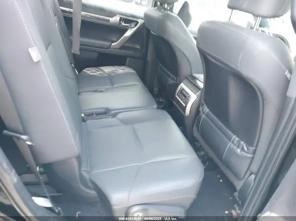 JTJAM7BX8L5266401 2020 LEXUS GX - Image 8