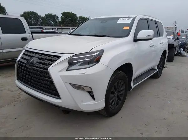 JTJAM7BX8M5302332 2021 LEXUS GX - Image 2
