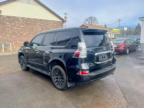 JTJAM7BX8N5337809 2022 LEXUS GX - Image 2